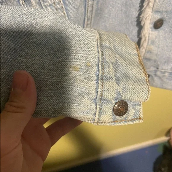 LEVI'S Vintage 1970's RAD Naturally Faded Denim Sherpa-Lined Jacket Size M - Picture 5 of 11